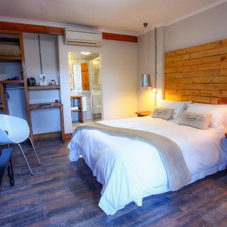 Tsitsikamma Village Inn Стормсривер Экстерьер фото