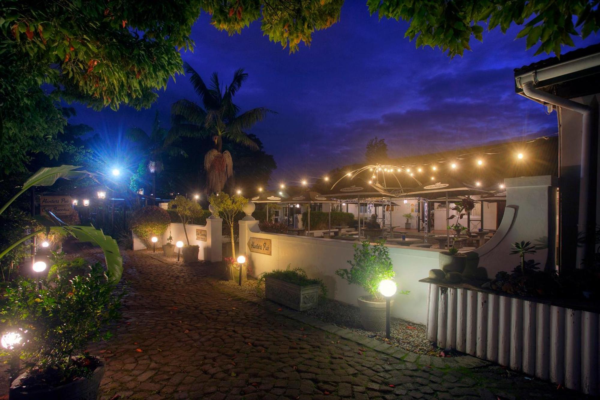 Tsitsikamma Village Inn Стормсривер Экстерьер фото