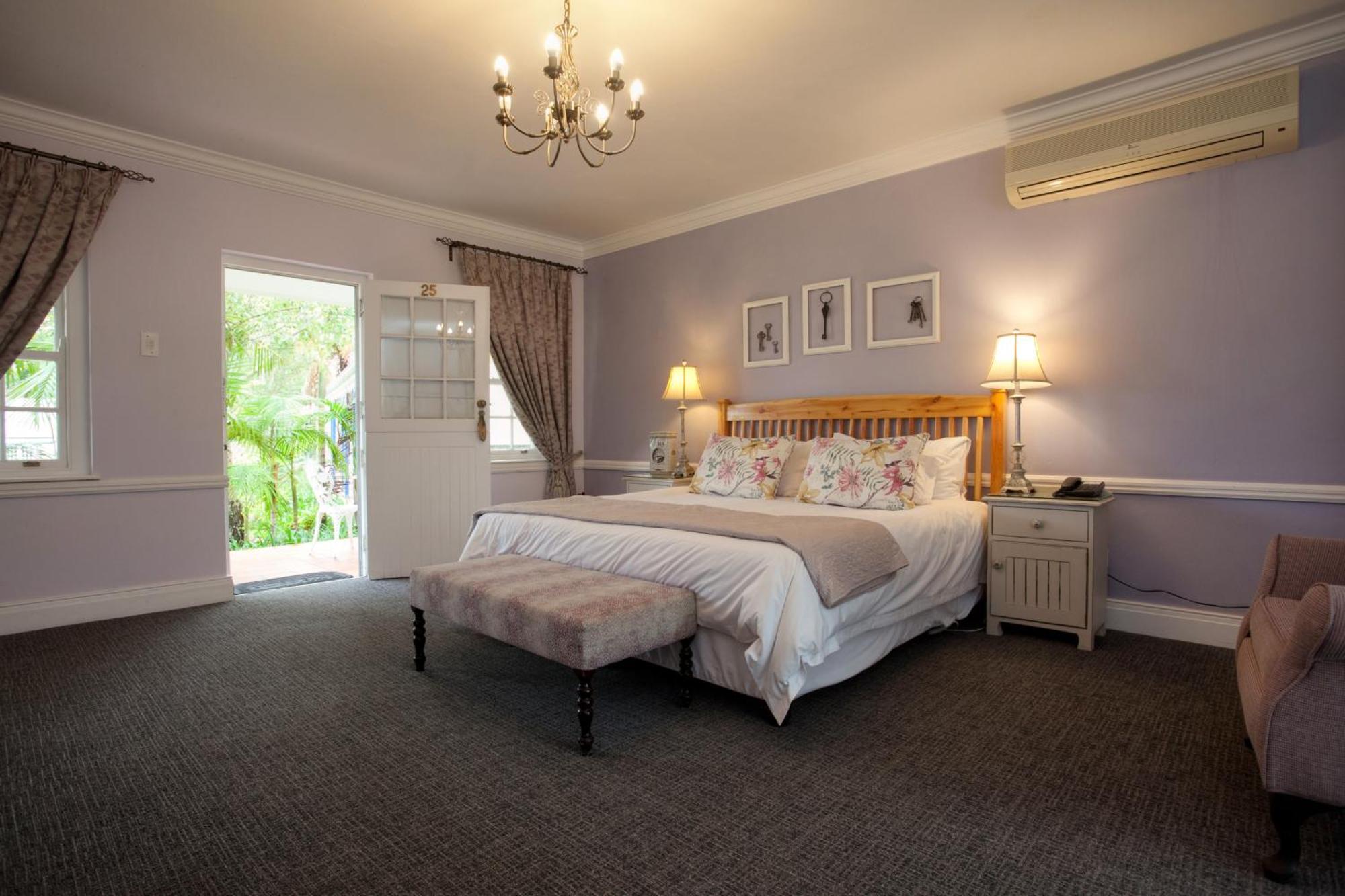 Tsitsikamma Village Inn Стормсривер Экстерьер фото