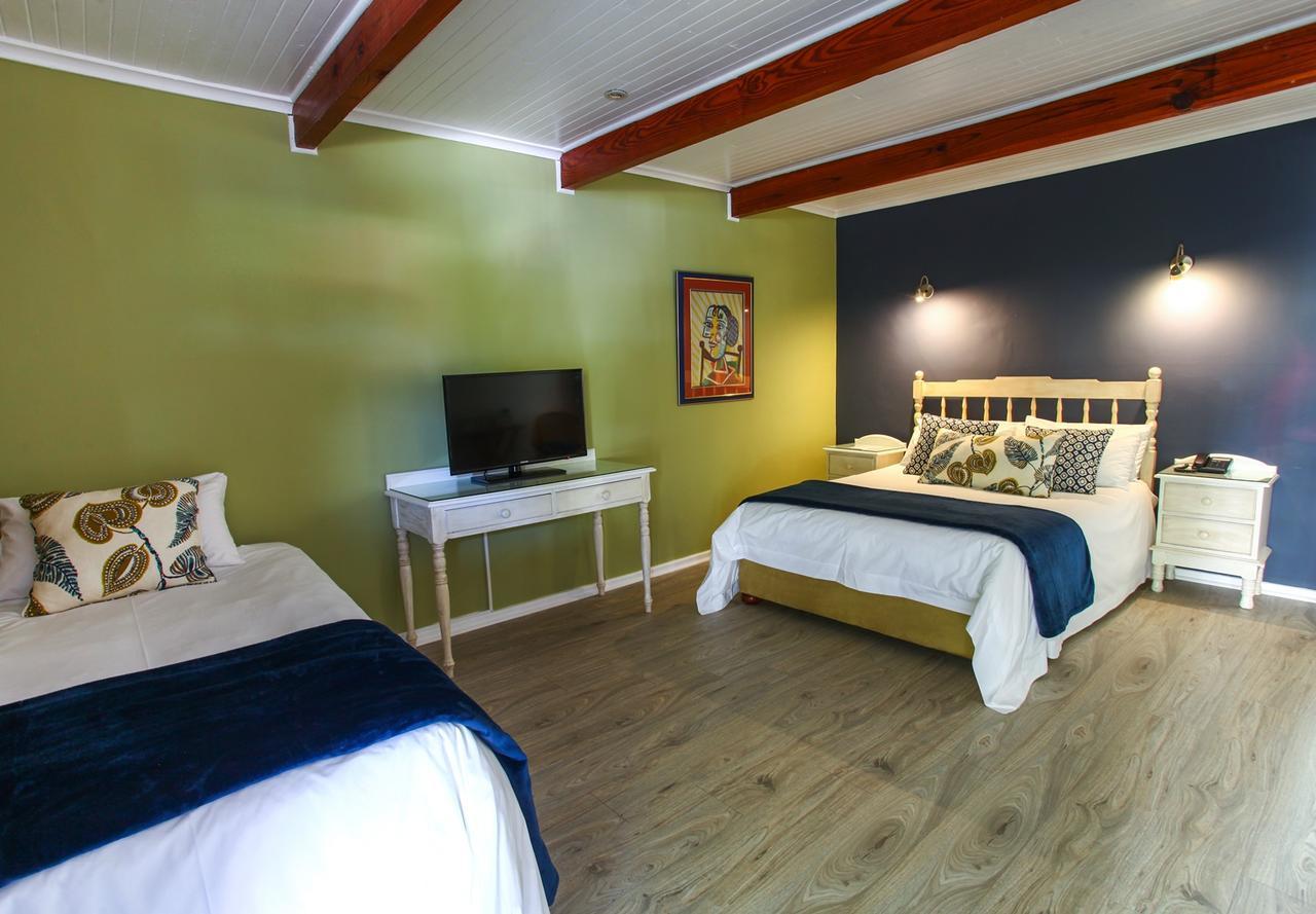 Tsitsikamma Village Inn Стормсривер Экстерьер фото
